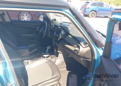 2015 Mini Hardtop Cooper from USA, damaged, VIN WMWXS5C55FT830751